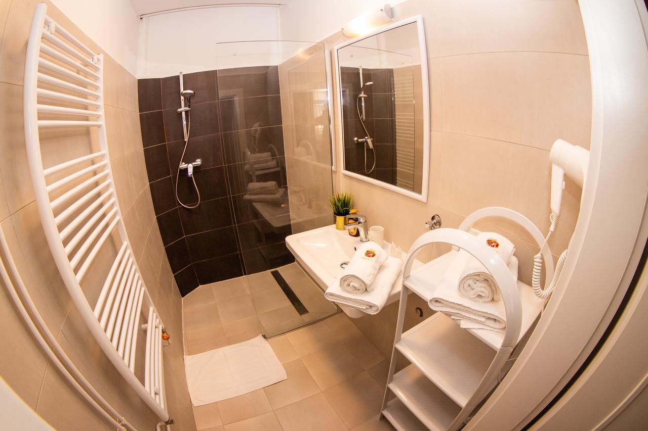 Apartman U Krale Tylova 515 Jicin Luaran gambar